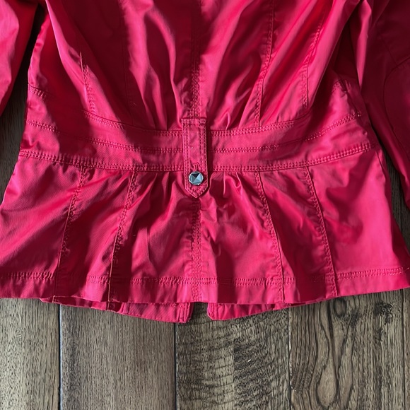 WHBM Red Jacket EXC COND - Picture 4 of 10